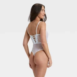 Women's Crochet Lace V-Wire Lingerie Bodysuit - Auden™ White